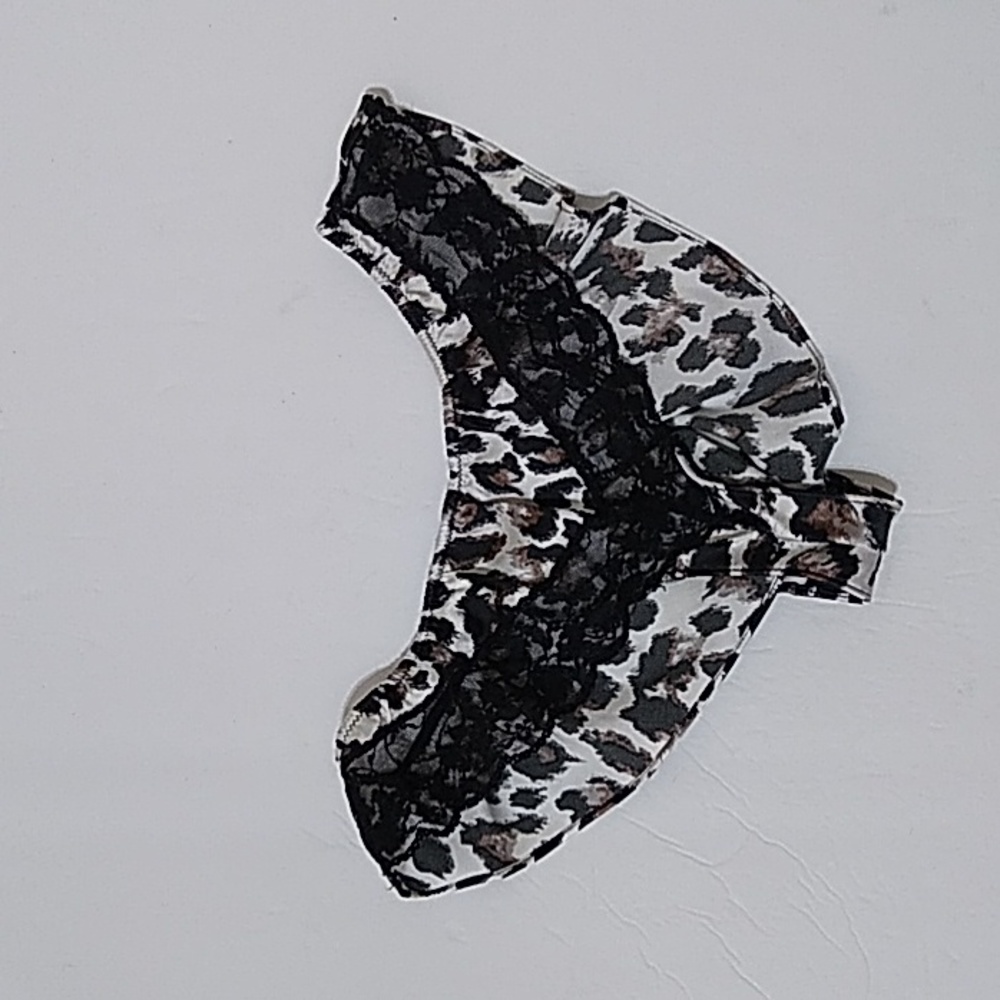 Victoria's Secret Vintage Leopard Print Panty